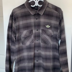 Men’s Adidas button up shirt